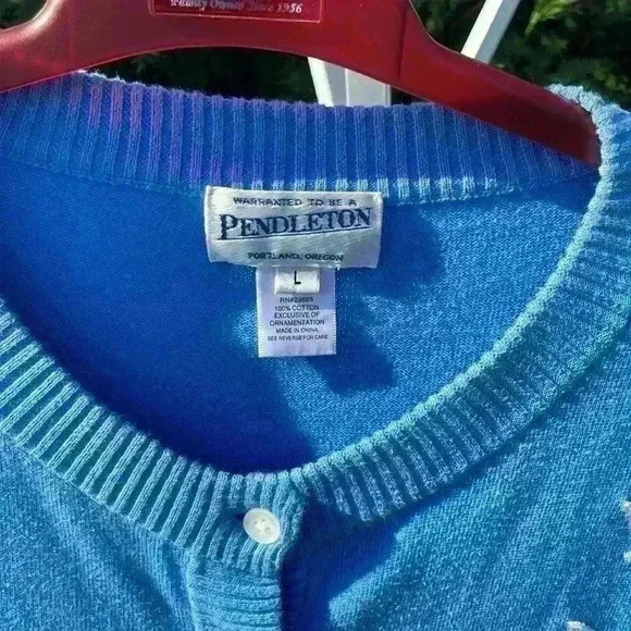 Pendleton sweater set size large - Picture 4 of 16